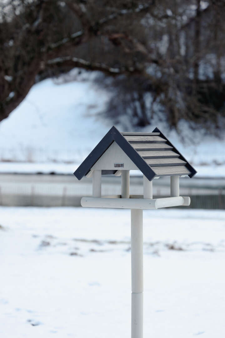 PATKAR Vogelhaus Giebeldach mit Ständer